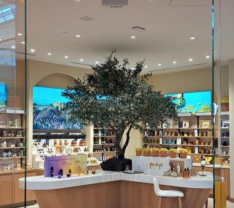 L'occitane En Provence - Costa Mesa, CA