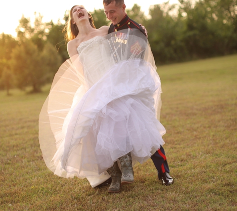 Storybook Wedding Photography - Tulsa, OK