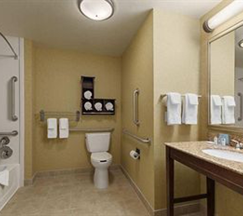 Hampton Inn & Suites San Luis Obispo - San Luis Obispo, CA