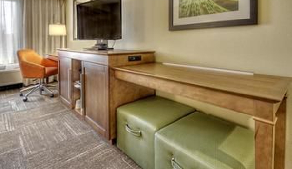 Hampton Inn & Suites Asheville-I-26 - Fletcher, NC