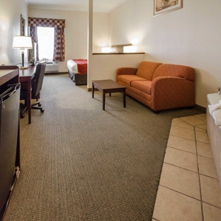 Quality Suites - Jeffersonville, IN