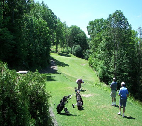 Miner Hills Golf Course & Driving Range - Middletown, CT