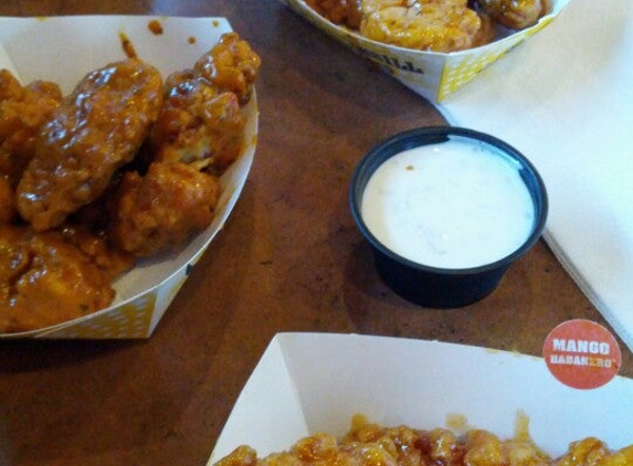 Buffalo Wild Wings - Des Moines, IA