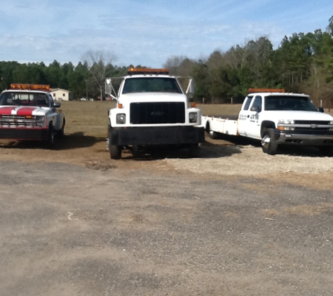 Alston Towing & Service