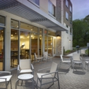 Holiday Inn Express & Suites Altoona by IHG - Hotels