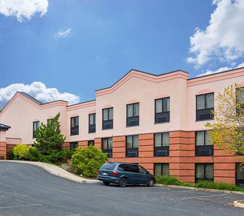 Quality Inn & Suites Kearneysville - Martinsburg - Kearneysville, WV