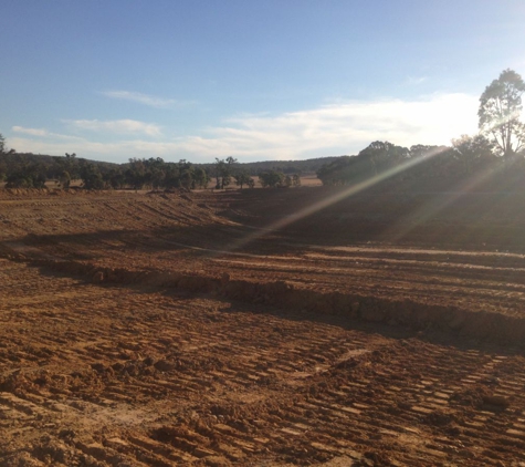 Cutting Edge Earthmoving & Excavations - Mudgee, NSW