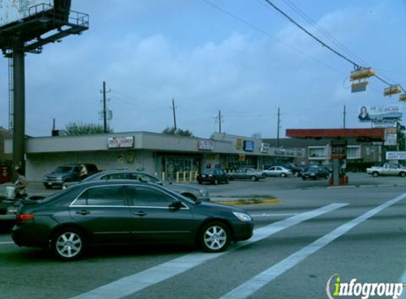 D J Food Store - Houston, TX