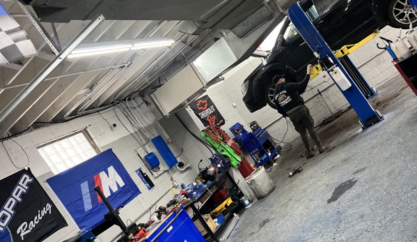 Daly Auto Repair 3 - Redford, MI