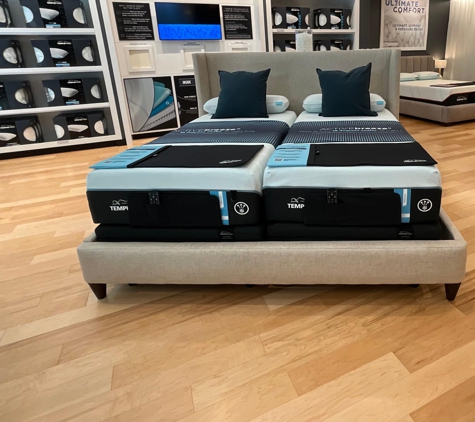 Tempur-Pedic Flagship Store - Minnetonka, MN