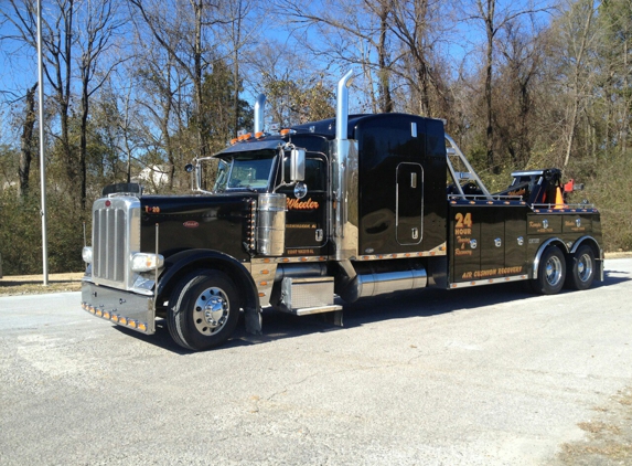 Wheeler Wrecker Service - Alabaster, AL. LARGE OR SMALL WE HANDLE IT ALL.  LONG DISTANCE TOWING AVAILABLE.