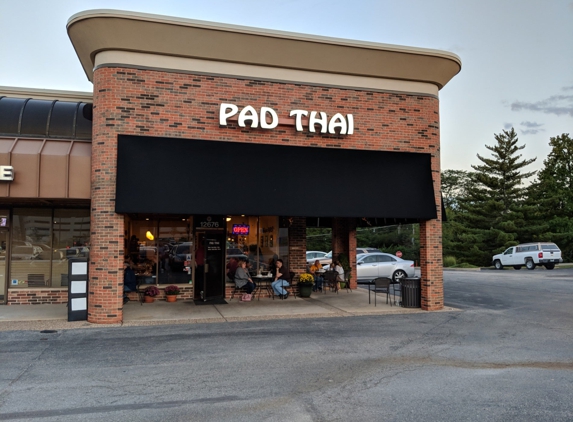 Pad Thai - Saint Louis, MO