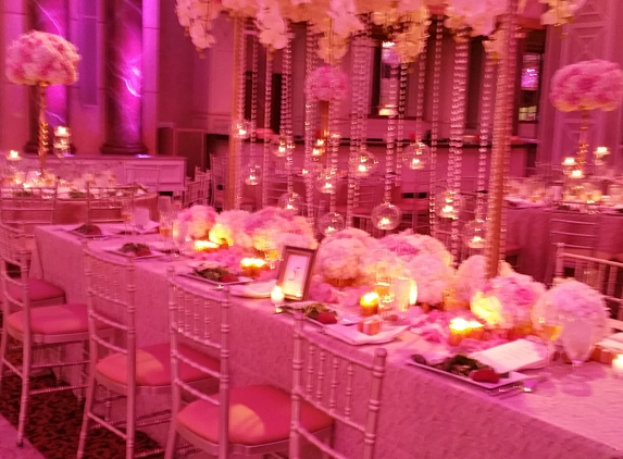 Chez Events - Long Island City, NY. Chiavari chairs can make your event come to life