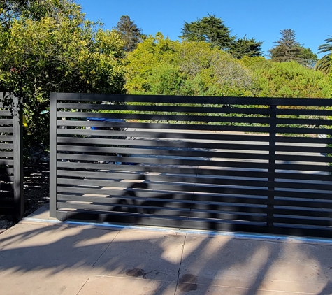 CraftIron - Goleta, CA. 20' FENCING SIDE PANEL, CUSTOM WELDED AND FABRICATED IN HOPE RANCH