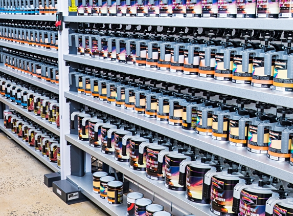 Auto One Newcomb (Geelong) - Newcomb, VIC. Paint Mixing Service available