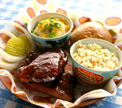 Dickey's Barbecue Pit - Monroe, LA