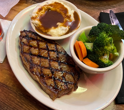 Texas Roadhouse - Minneapolis, MN