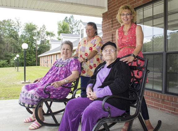 Legend Oaks Healthcare and Rehabilitation - Gladewater - Gladewater, TX