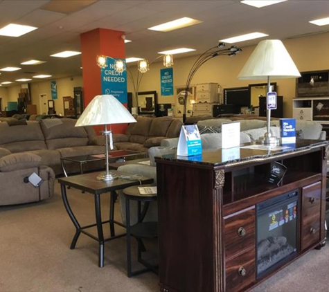 Long's Wholesale Furniture - Jacksonville, FL