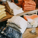 Lueur - Clothing Stores
