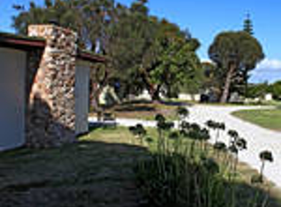 Flinders Island Cabin Park & Car Hire - Whitemark, TAS