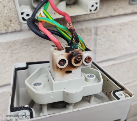 Steven Taylor & Co Electrix - Wynnum, QLD