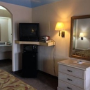 Camelot Inn - Motels