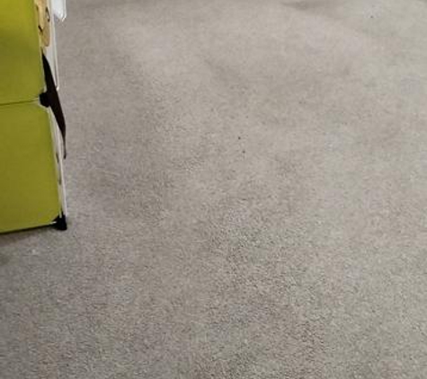 Quick Dry Carpet and Upholstery Cleaning - Nollamara, WA. Round cleaner in a square room???