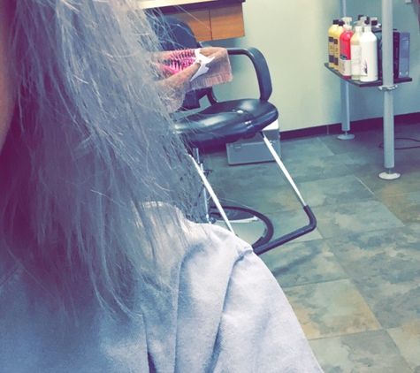 Connie's Hair Salon - Oklahoma City, OK