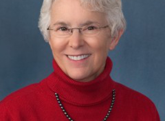 Dr. Barbara J Cudney, MD - Pratt, KS