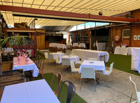Aussie Hotel Shepparton - Shepparton, VIC