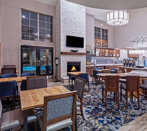 Homewood Suites by Hilton Greensboro - Greensboro, NC