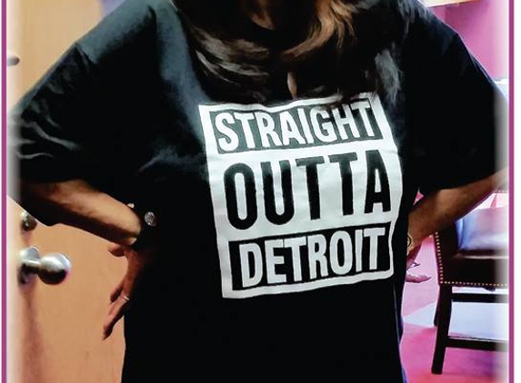 Tee Shirts Galore & More - Detroit, MI