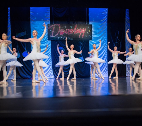 Wagga Wagga Academy Of Ballet - Wagga Wagga, NSW. Advanced Ballet Classes