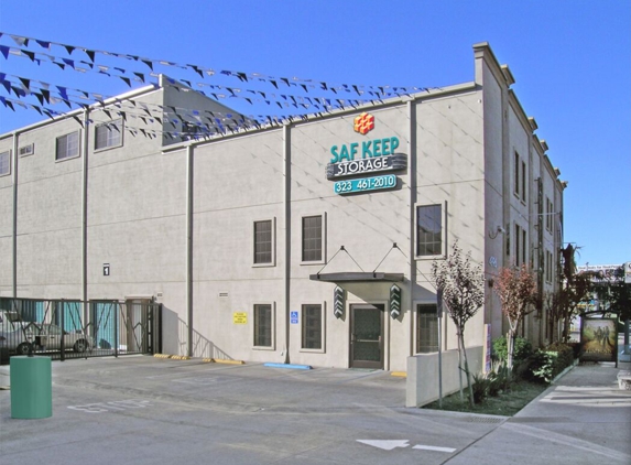Saf Keep Storage - Los Angeles, CA
