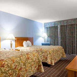 Economy Inn & suites - Henderson, KY
