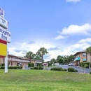 Knights Inn - Hotels