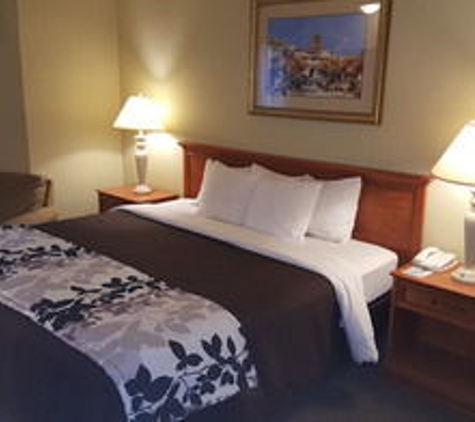 Baymont Inn & Suites - Barstow, CA