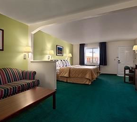 Days Inn & Suites by Wyndham Arcata - Arcata, CA