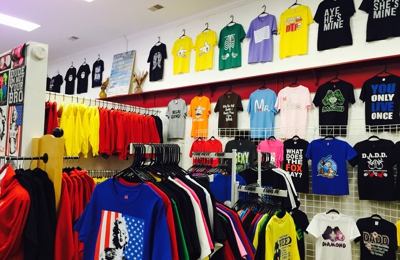 custom t shirt store