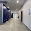 Holiday Inn Express & Suites - Hotels