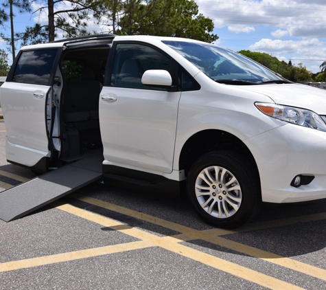 Mobility Express - Largo, FL. 2017 VMI Toyota Sienna