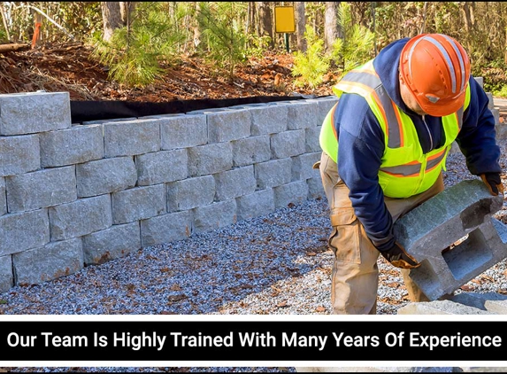 A & J Fencing - Thornbury, VIC. Our Team Is Highly Trained With Many Years Of Experience