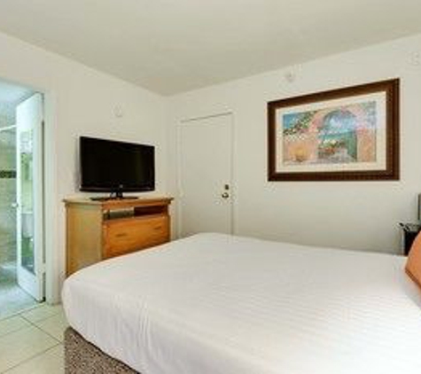 Pierview Hotel & Suites - Fort Myers Beach, FL