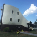 Haines Shoe House - Historical Places