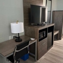 Travelodge by Wyndham Sheboygan - Hotels