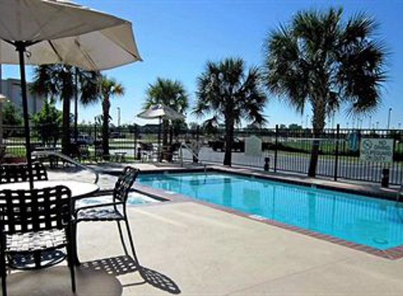 Hilton Garden Inn Baton Rouge Airport - Baton Rouge, LA