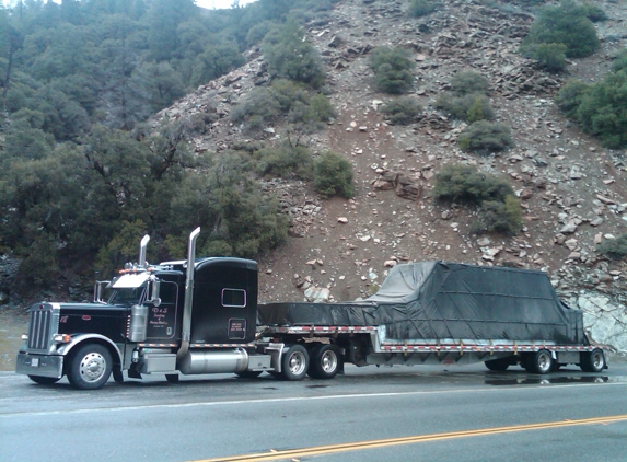 Specialized Logistics AB / D & S Trucking Heavy Haul - Waupaca, WI