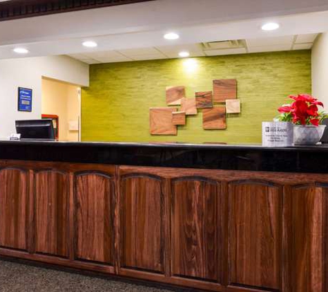 Best Western Big Spring Lodge - Neosho, MO