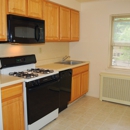 Lakeview Apartments - Apartments